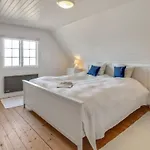 Prázdninový dům Iivari - 1-5km From The Sea By Interhome *