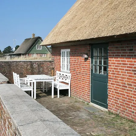 בית נופש Iivari - 1-5km From The Sea By Interhome *