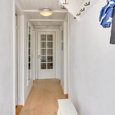 Dom wakacyjny Iivari - 1-5km From The Sea By Interhome Fanø
