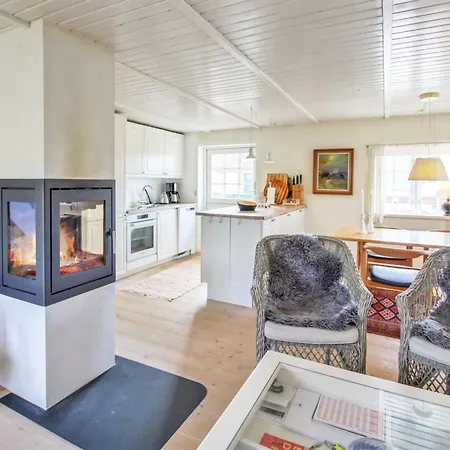 בית נופש Iivari - 1-5km From The Sea By Interhome